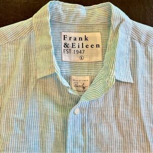 FRANK & EILEEN “Paul” blue/white linen Button down shirt (Size L) $265 retail